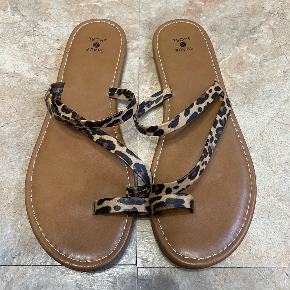 Size 11 women’s sandals